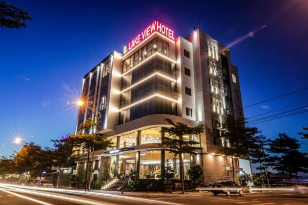 Thành lập công ty ngành khách sạn năm 2020